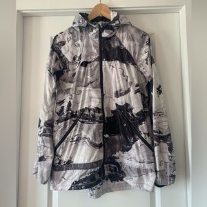 Lululemon Women’s Windbreaker